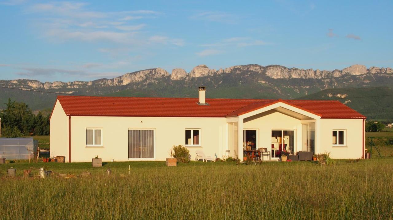 Les Gites Des Noyerettes Besayes Εξωτερικό φωτογραφία
